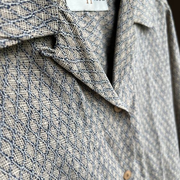 100% Silk First Issue Blouse Vintage Size Small - Picture 4 of 10